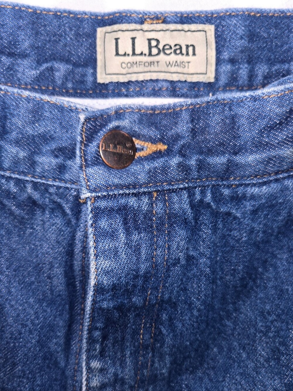L.L. Bean Men's Blue Denim Jeans - Comfort Waist